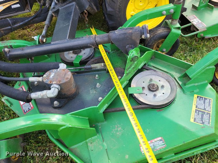 image for item LS9549 2005 John Deere 1600 Turbo  lawn mower