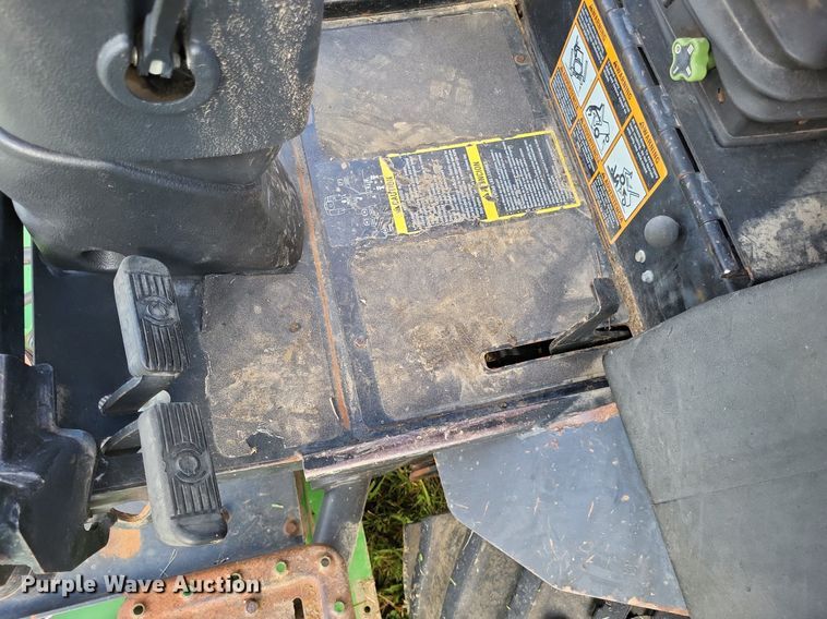 image for item LS9549 2005 John Deere 1600 Turbo  lawn mower