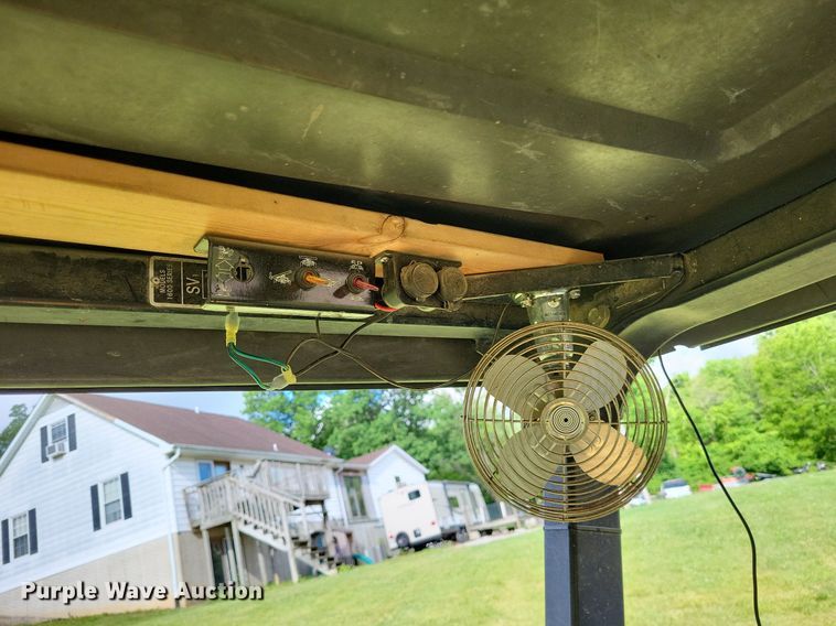 image for item LS9549 2005 John Deere 1600 Turbo  lawn mower