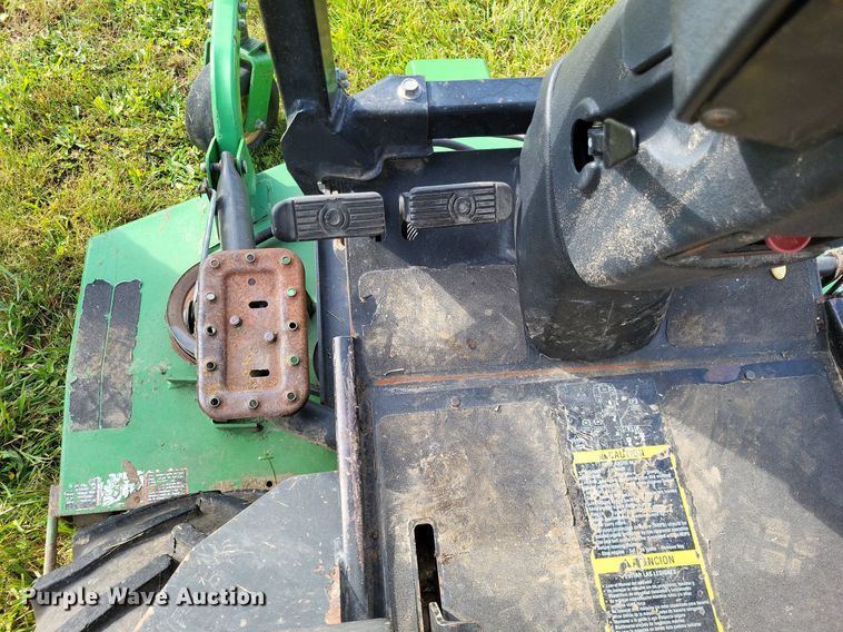 image for item LS9549 2005 John Deere 1600 Turbo  lawn mower