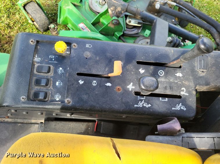 image for item LS9549 2005 John Deere 1600 Turbo  lawn mower