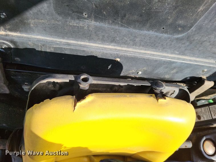 image for item LS9549 2005 John Deere 1600 Turbo  lawn mower