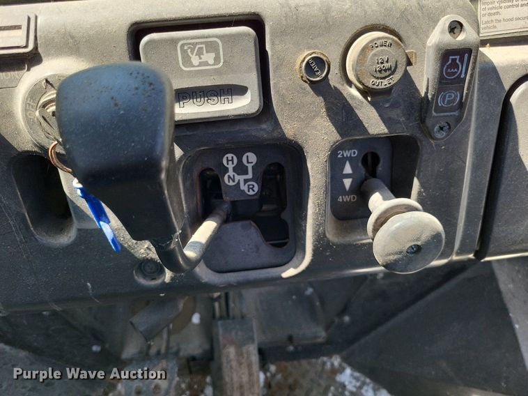 image for item LS9557 2007 Kawasaki Mule 3010  utility vehicle