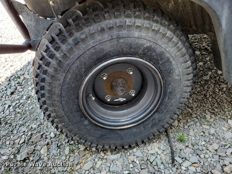 image for item LS9557 2007 Kawasaki Mule 3010  utility vehicle