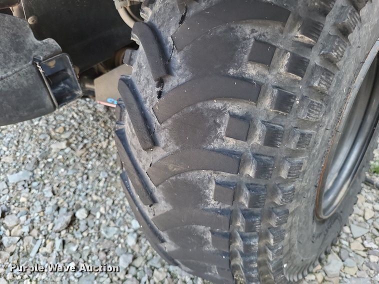 image for item LS9557 2007 Kawasaki Mule 3010  utility vehicle