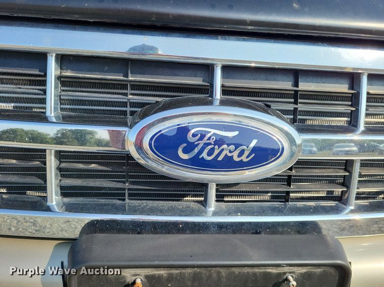 image for item LS9564 2010 Ford Escape XLT  SUV