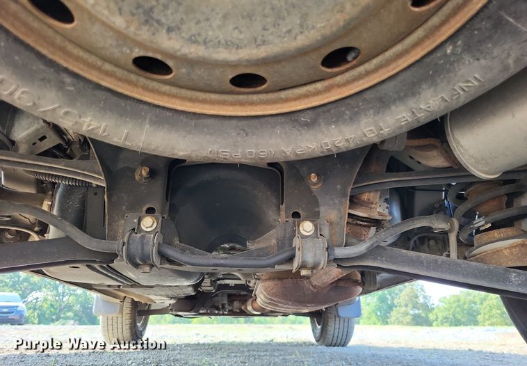 image for item LS9564 2010 Ford Escape XLT  SUV