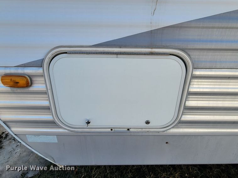 image for item LV9489 2005 Keystone Sprinter 259RBS  camper
