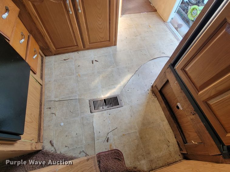 image for item LV9489 2005 Keystone Sprinter 259RBS  camper