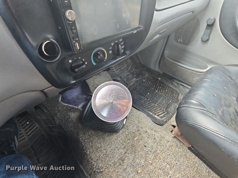 image for item LW9623 1996 Ford Ranger Splash  pickup truck