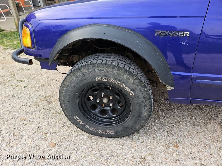 image for item LW9623 1996 Ford Ranger Splash  pickup truck