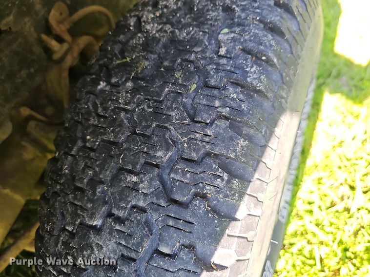 image for item LW9690 1993 Dodge Dakota  Club Cab pickup truck