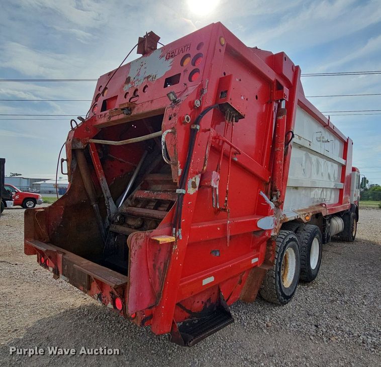 image for item LW9692 1997 Peterbilt 320  refuse truck