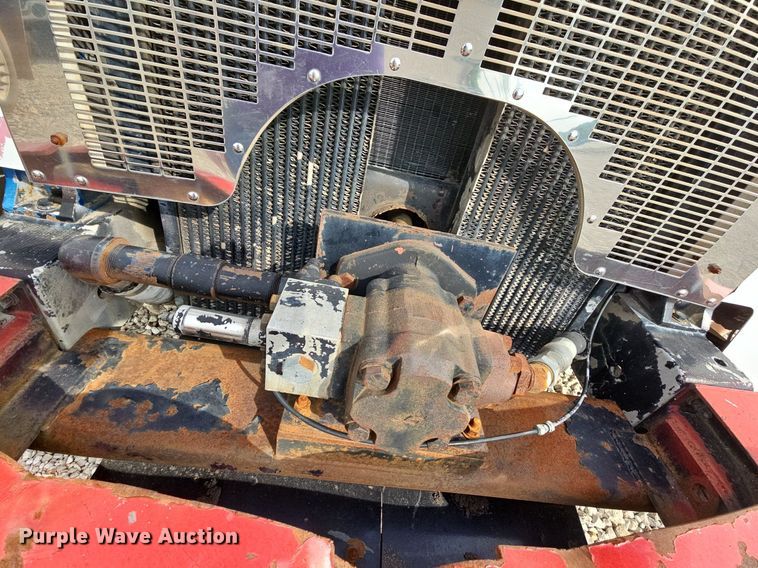 image for item LW9692 1997 Peterbilt 320  refuse truck