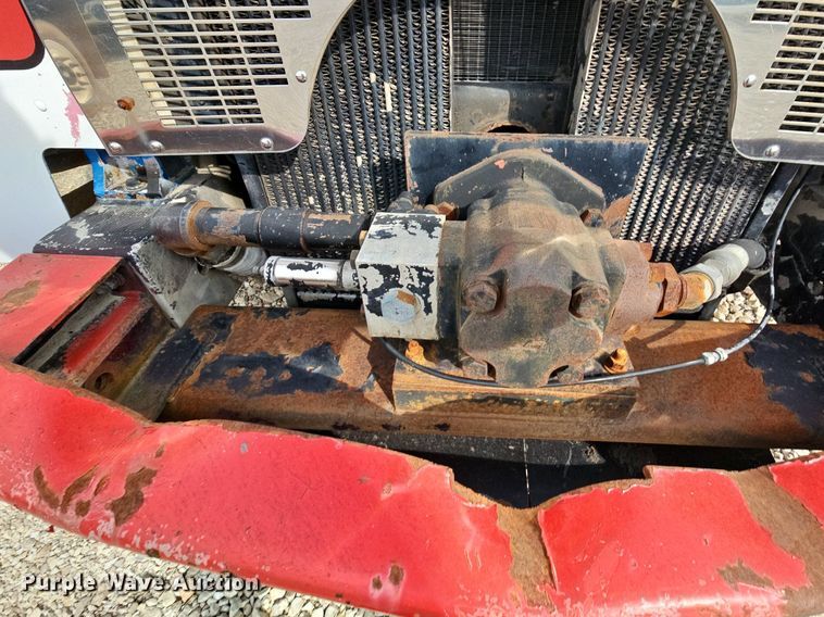 image for item LW9692 1997 Peterbilt 320  refuse truck