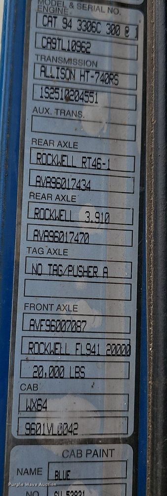 image for item LW9693 1996 Volvo Xpeditor  refuse truck