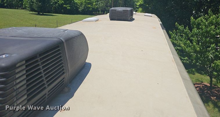 image for item LW9696 2016 Cross Roads Redwood  camper