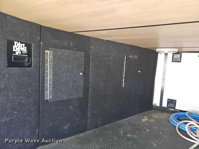 image for item LW9696 2016 Cross Roads Redwood  camper