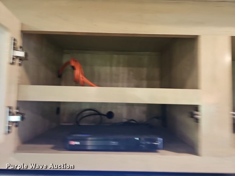 image for item LW9696 2016 Cross Roads Redwood  camper