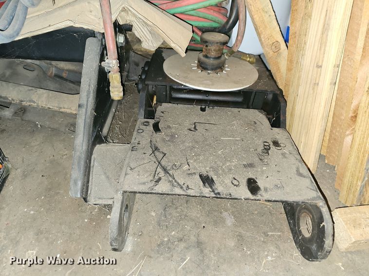 image for item LW9696 2016 Cross Roads Redwood  camper