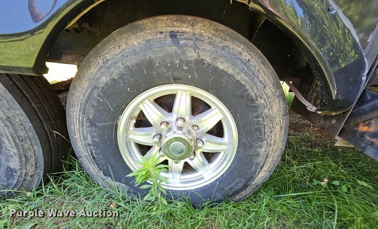 image for item LW9696 2016 Cross Roads Redwood  camper