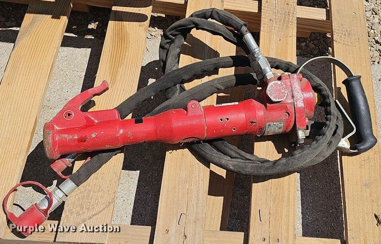 image for item LW9714 Chicago Pneumatic Pac 13  hydraulic power unit