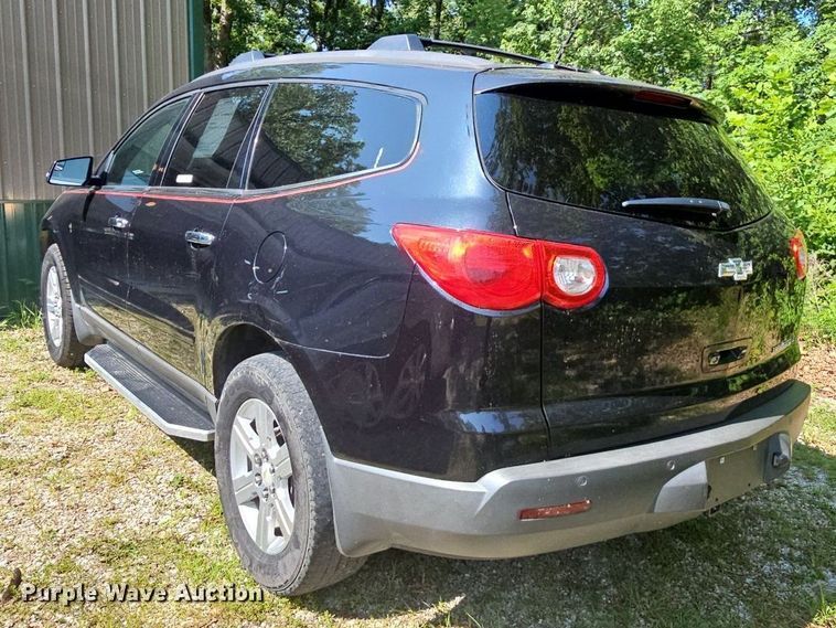 image for item LW9739 2010 Chevrolet Traverse LT  SUV