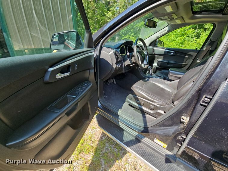 image for item LW9739 2010 Chevrolet Traverse LT  SUV