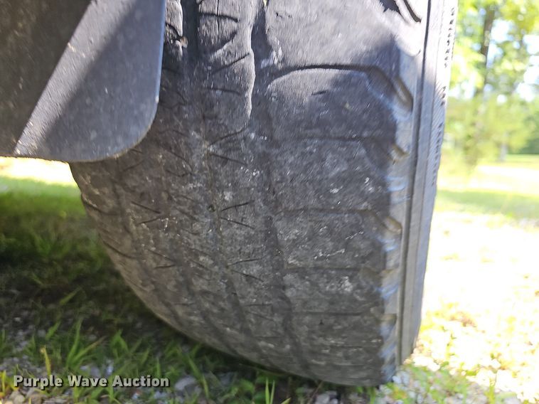 image for item LW9739 2010 Chevrolet Traverse LT  SUV