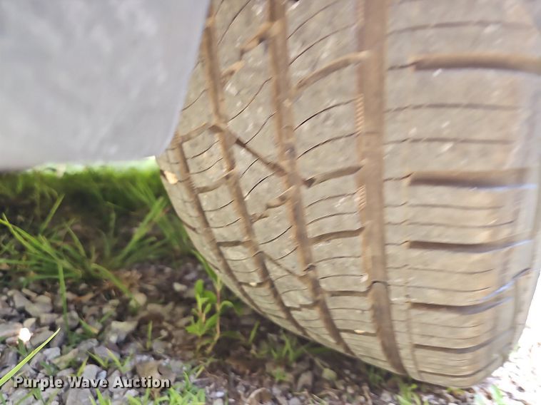 image for item LW9739 2010 Chevrolet Traverse LT  SUV