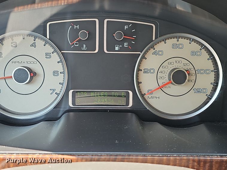 image for item LW9740 2008 Ford Taurus