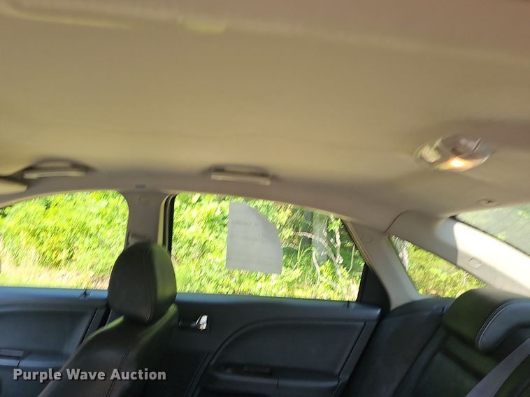 image for item LW9740 2008 Ford Taurus