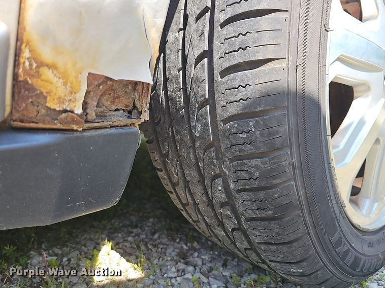 image for item LW9740 2008 Ford Taurus