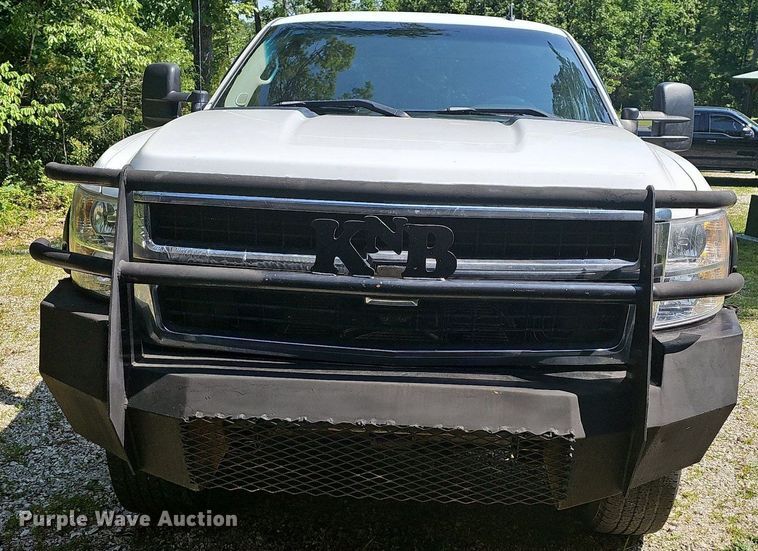 image for item LW9742 2008 Chevrolet Silverado 2500HD  Ext. Cab pickup truck