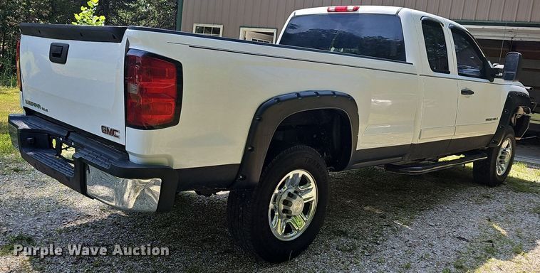 image for item LW9742 2008 Chevrolet Silverado 2500HD  Ext. Cab pickup truck