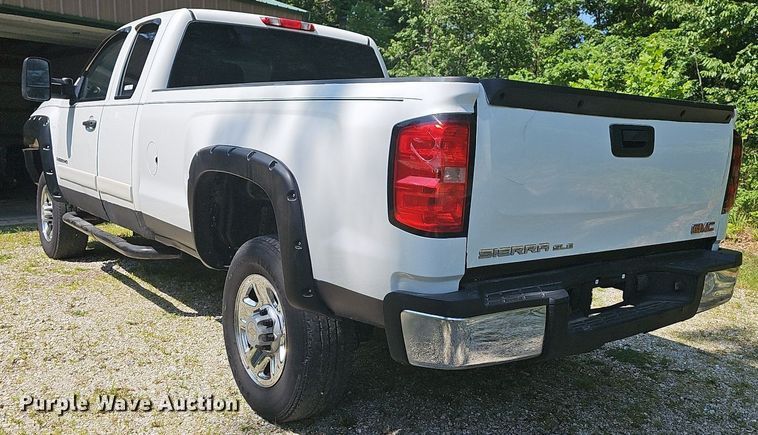 image for item LW9742 2008 Chevrolet Silverado 2500HD  Ext. Cab pickup truck