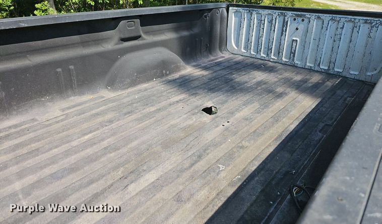 image for item LW9742 2008 Chevrolet Silverado 2500HD  Ext. Cab pickup truck