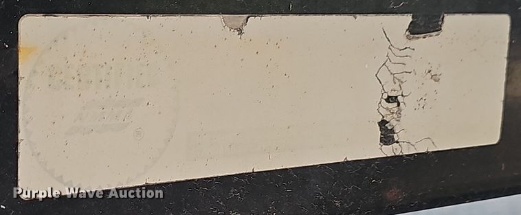 image for item LW9750 1989 Bayliner Ski Challenger  boat