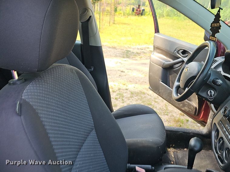 image for item LW9783 2006 Ford Focus ZX5 SES