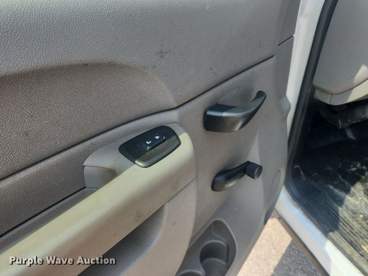 image for item LX9705 2010 Chevrolet Silverado 3500HD  Crew Cab utility bed pickup truck