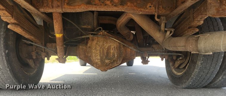 image for item LX9705 2010 Chevrolet Silverado 3500HD  Crew Cab utility bed pickup truck