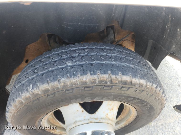 image for item LX9705 2010 Chevrolet Silverado 3500HD  Crew Cab utility bed pickup truck