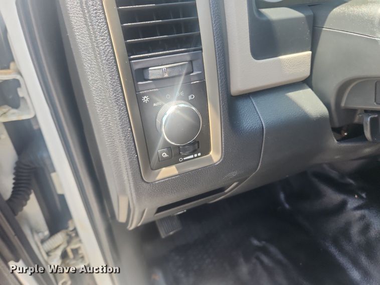 image for item LX9735 2011 Dodge Ram 1500  pickup truck