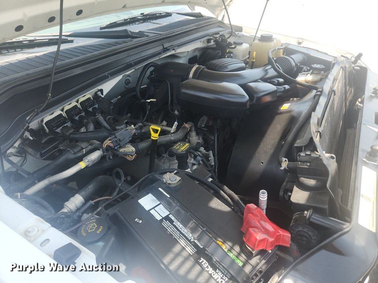 image for item LX9736 2009 Ford F250 Super Duty XL  pickup truck