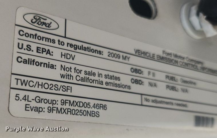 image for item LX9736 2009 Ford F250 Super Duty XL  pickup truck