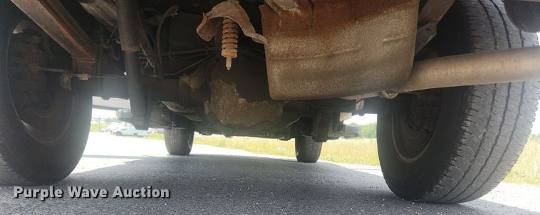 image for item LX9736 2009 Ford F250 Super Duty XL  pickup truck