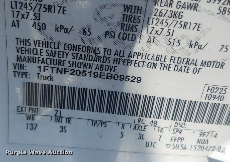 image for item LX9736 2009 Ford F250 Super Duty XL  pickup truck