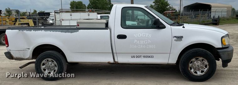 image for item LY9738 1998 Ford F250  pickup truck