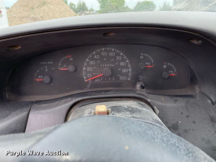 image for item LY9738 1998 Ford F250  pickup truck