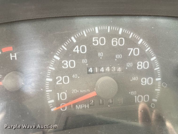 image for item LY9738 1998 Ford F250  pickup truck